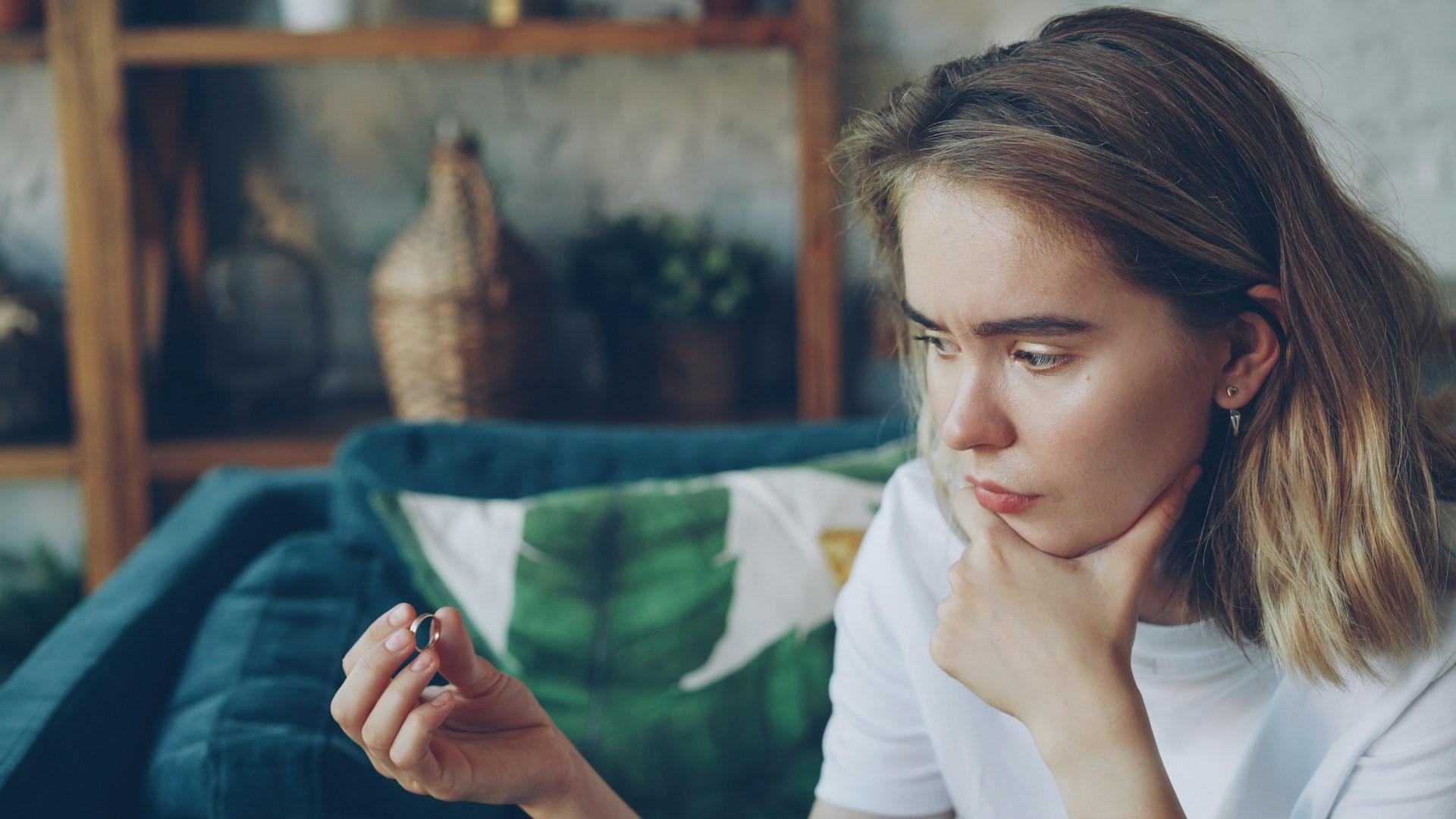 Never Move Out During a Divorce, and Here’s Why